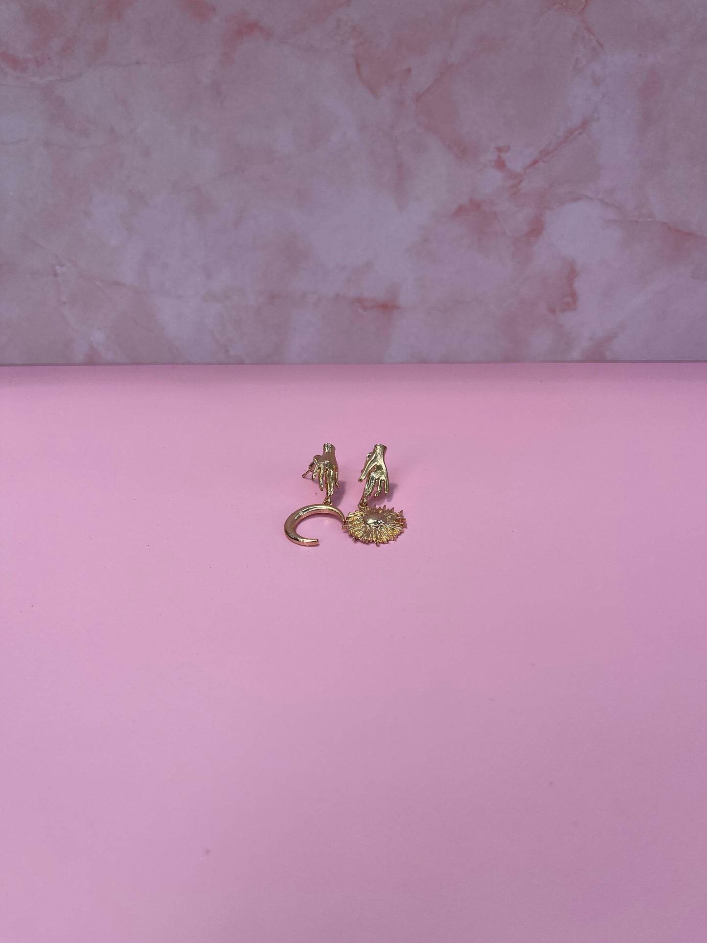 Aretes Mangata