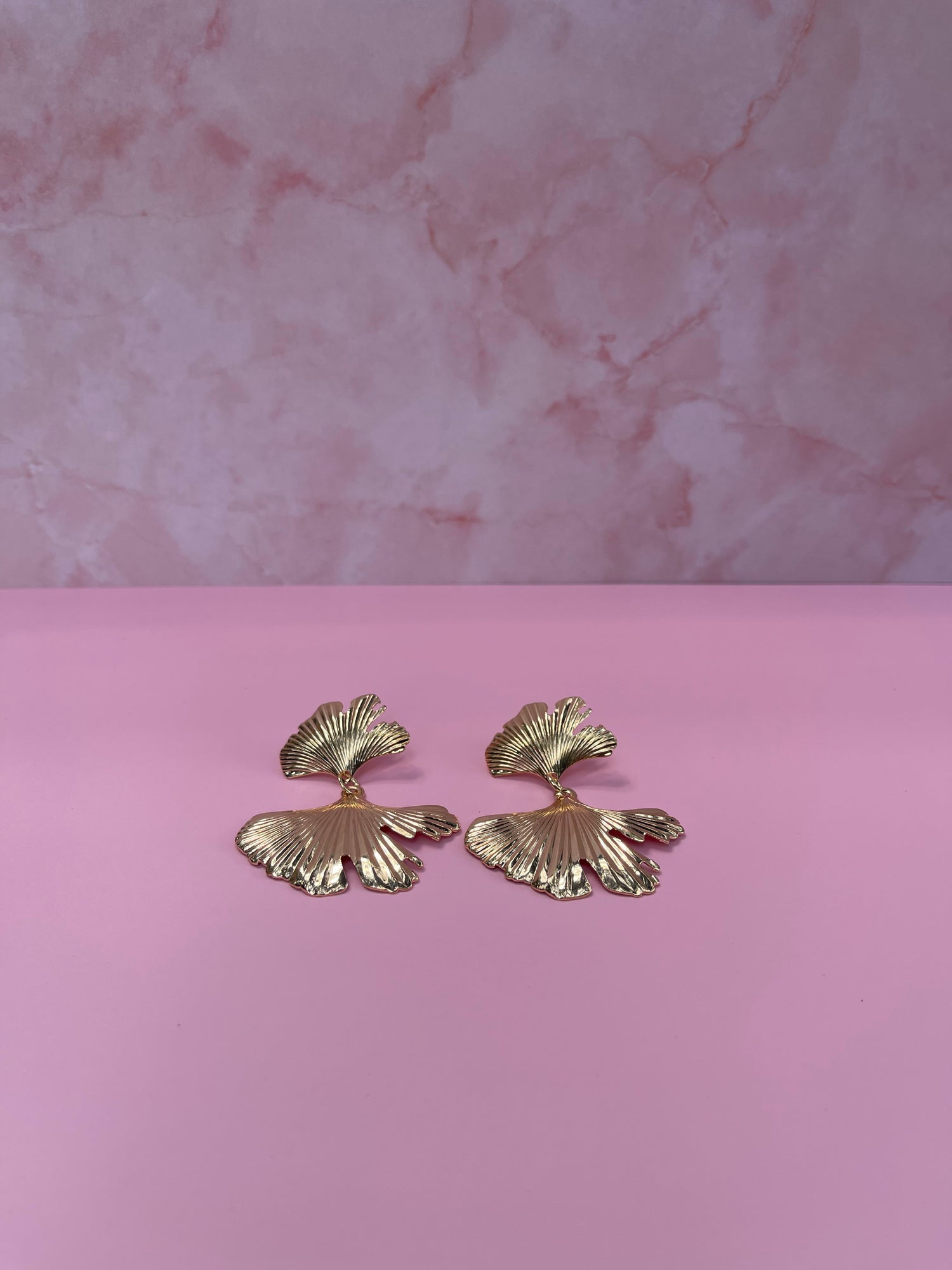 Aretes